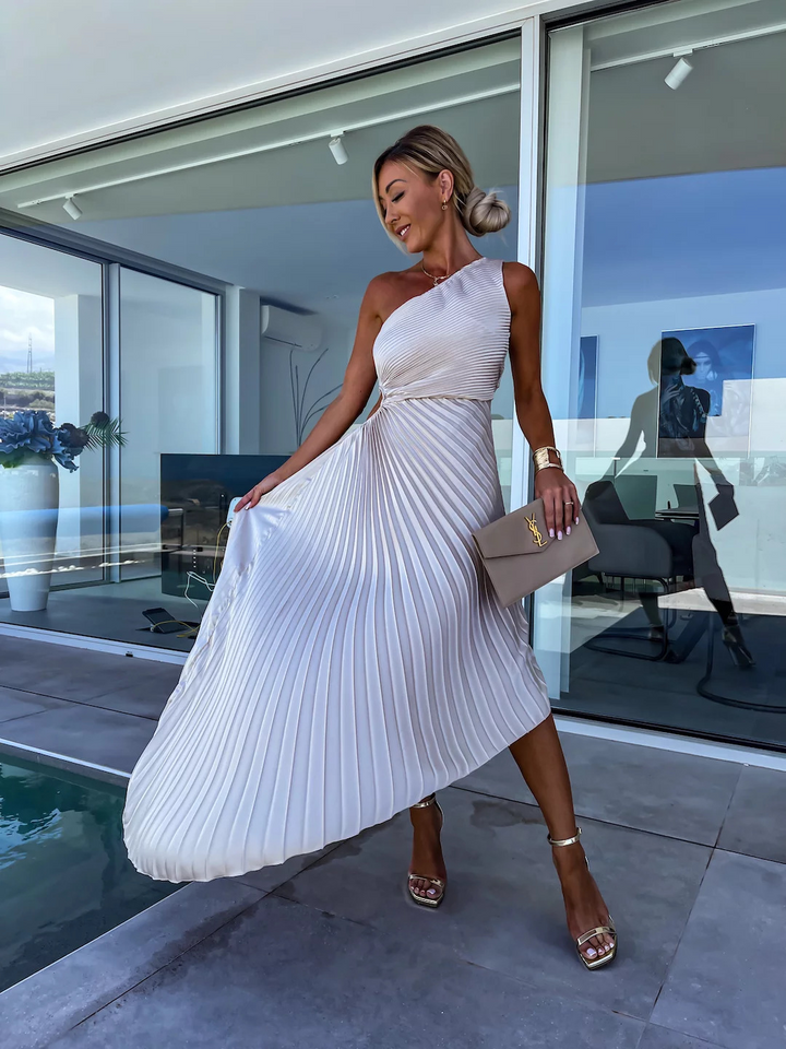 Ella Shoulder Pleated Maxi